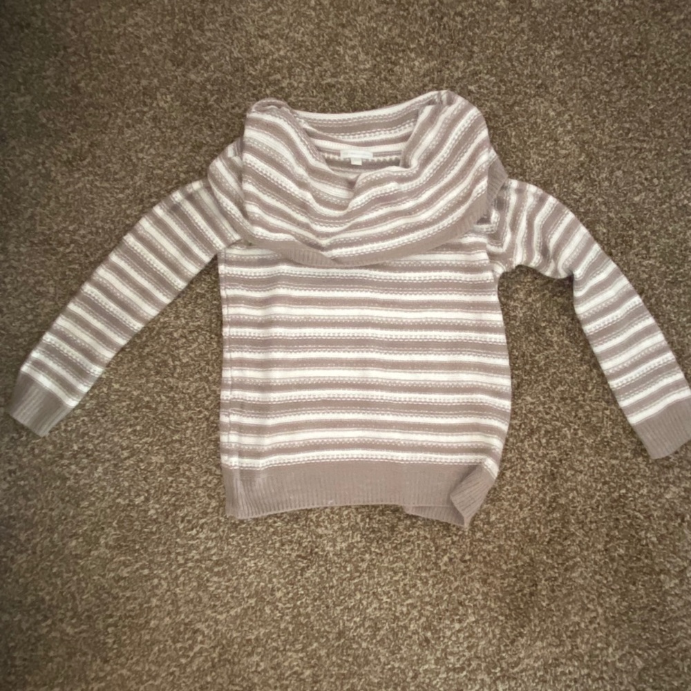New York and company sweater.